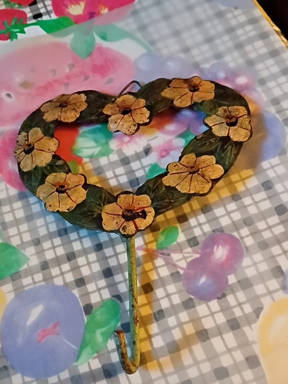 None decorative metal